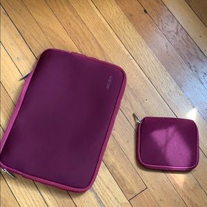 NWT 13-14” laptop sleeve mulberry